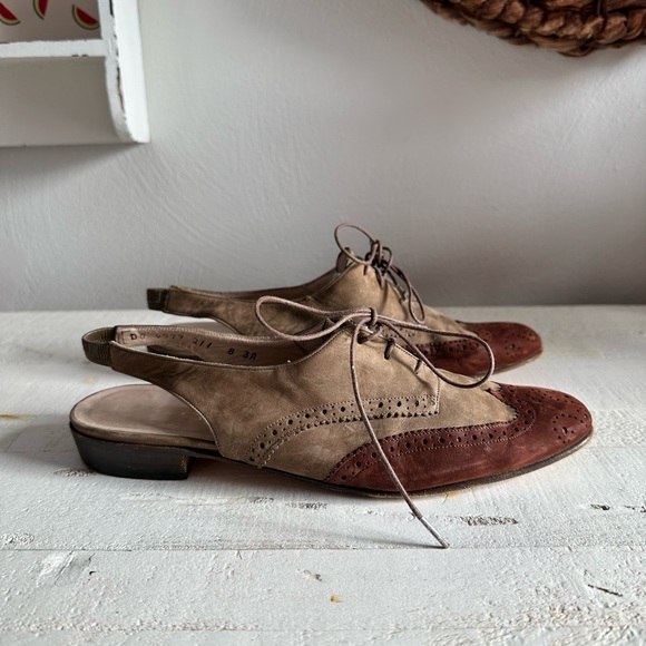 Salvatore Ferragamo Two Tone Wing Tip Vintage Suede Slingbacks sz: 8 - Picture 2 of 10